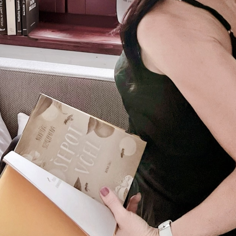 Obrázek epizody Zazie v metru #50: Sofia Segovia - Šepot včel