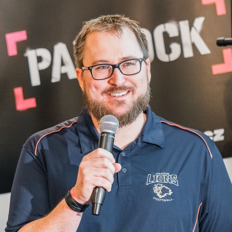 Obrázek epizody #2 Zach Harrod