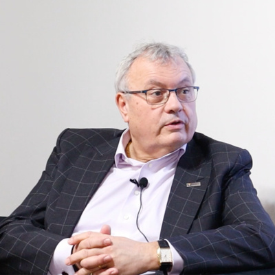 Obrázek epizody Vladimír Dlouhý: Až odezní krize, měli bychom směřovat k euru