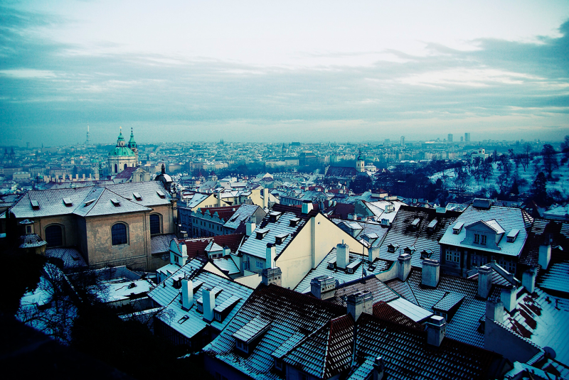 Obrázek epizody Praha: červené, zelené, nebo černé střechy?