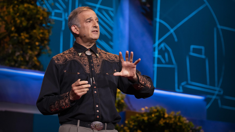 Obrázek epizody How to harness abundant, clean energy for 10 billion people | Julio Friedmann