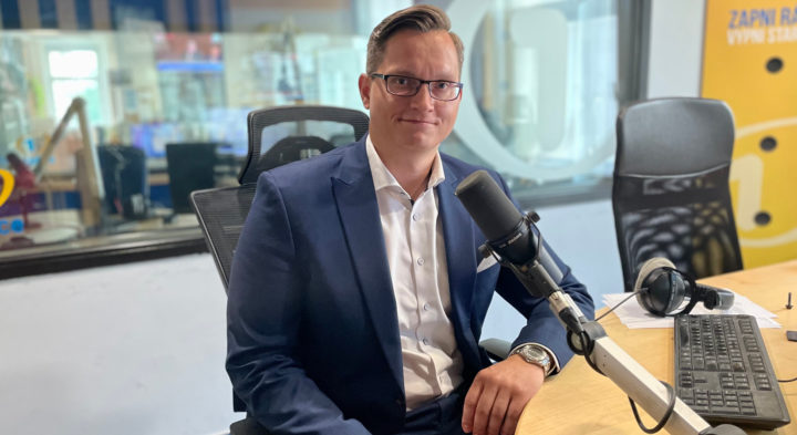 Obrázek epizody Štěpán Křeček: Kdyby chtěl premiér říkat ČNB, jak má hospodařit, zakázal bych mu to