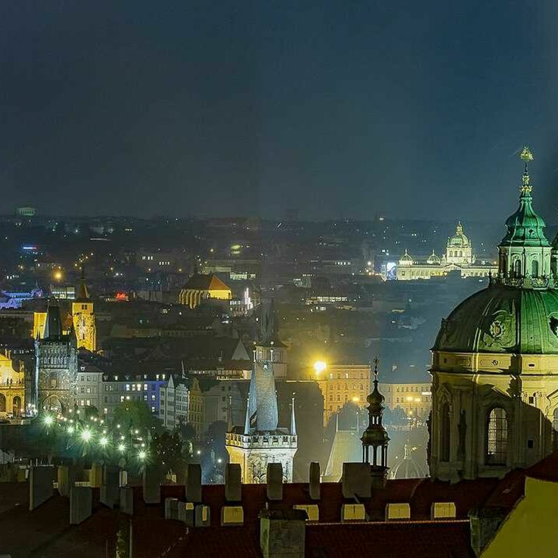 Obrázek epizody Petra Plášilová čte z knihy Není, jejímž autorem je Mariusz Szczygiel - 1.díl