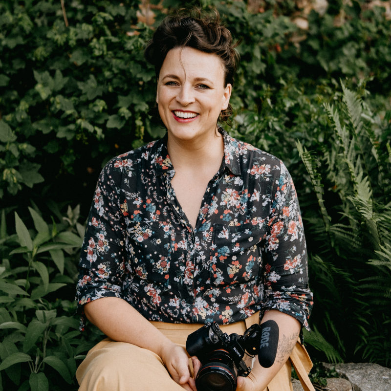 Obrázek epizody 22. díl. S Janou Buškovou, o síle obřadů a práci videografky