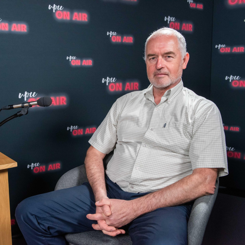 Obrázek epizody UPCE On Air: O práci restaurátora s Karolem Bayerem