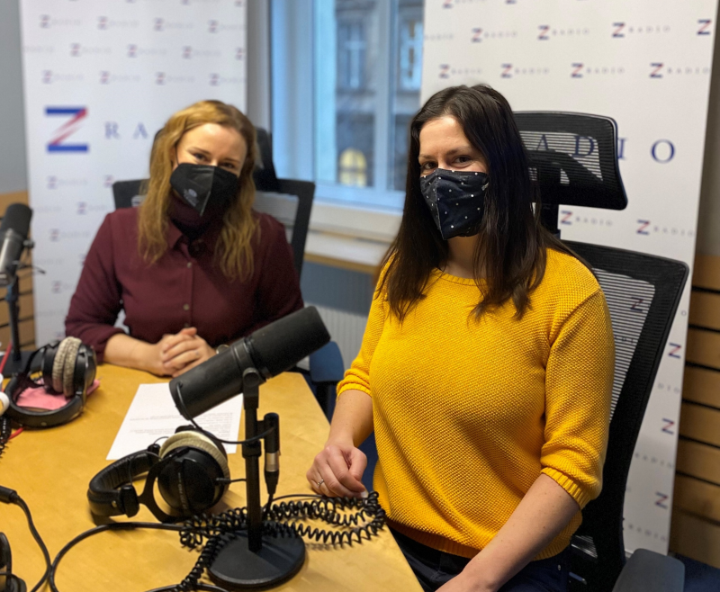 Obrázek epizody Jedna maminka z pěti se potýká s psychickými problémy, říká Lucie Kočová ze spolku Úsměv mámy