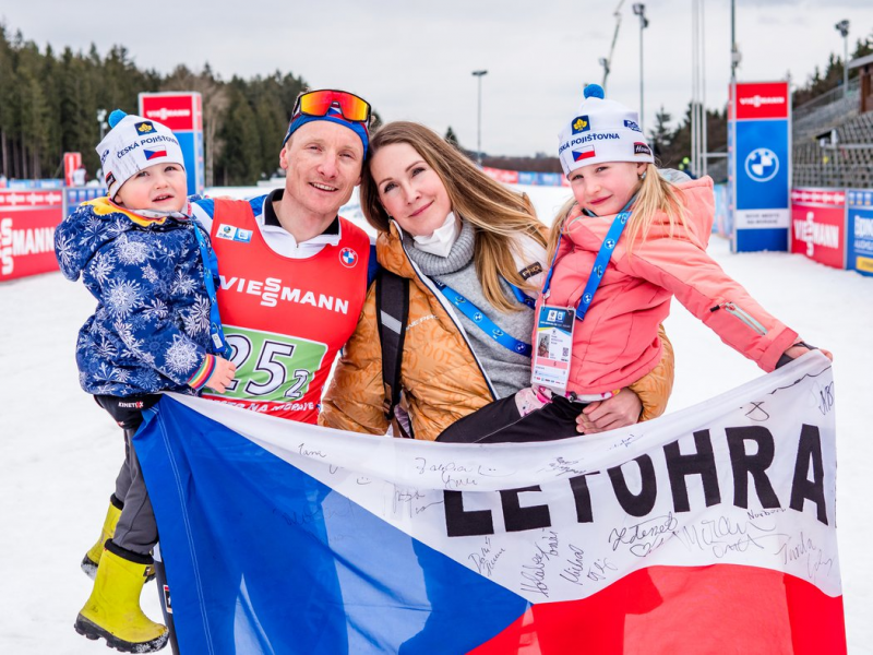 Obrázek epizody Rozhodnutí ukončit kariéru bylo přirozené, bylo to akorát. Na olympiádu by už bylo složité se připravit a zvládnout ten stres, říká pro Rádio Z biatlonový šampion Ondřej Moravec