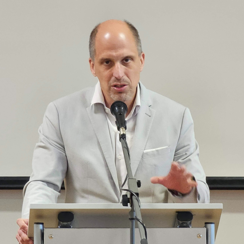 Obrázek epizody Petr ROHAN: Každý ať slouží (28. 2. 2026)