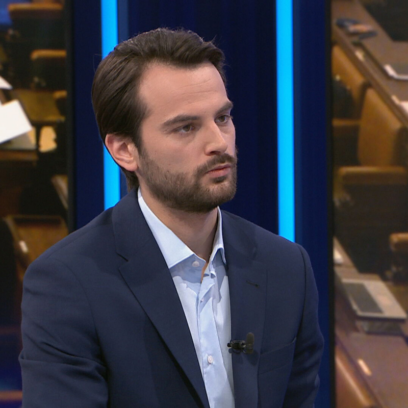 Obrázek epizody Nový den 6.4.2021 - Host Šimon Pilek - Situace na politické scéně