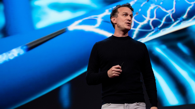 Obrázek epizody A brain implant that turns your thoughts into text | Tom Oxley