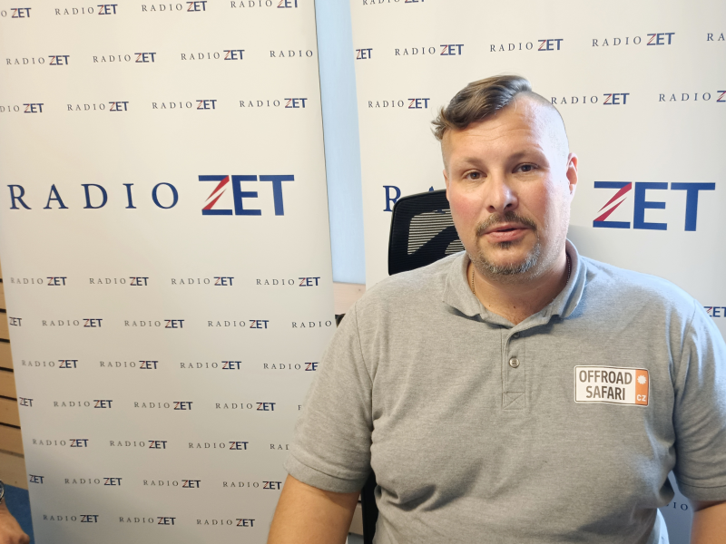Obrázek epizody Z měsíční krajiny se stává turistická atraktivita, říká offroad safari průvodce Martin Bareš