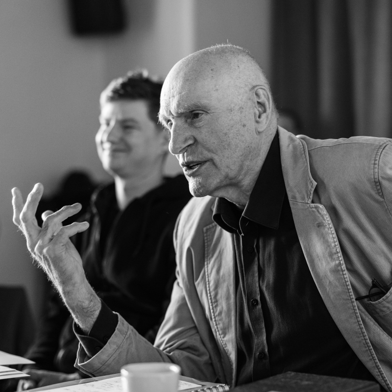 Obrázek epizody Rozhovor s Martinem Hilským, překladatelem Williama Shakespeara