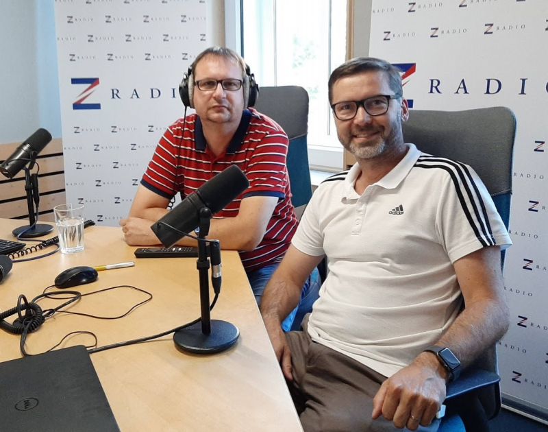 Obrázek epizody Tomáš Klečka: Přivést do Česka kempy Juventusu Turín se podařilo díky naší licenci na coerver coaching. Esporty jsou teď nesmírně populární, první pracovní kontrakty získávají hráči ve věku, kdy jsou ještě nezletilí