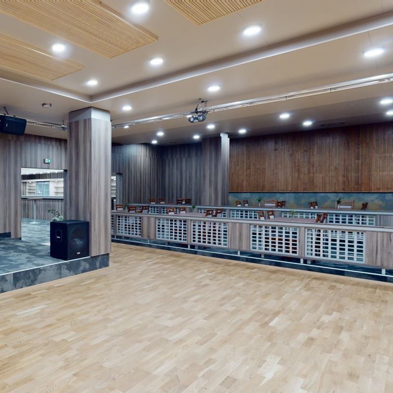 Obrázek epizody Most chystá tři sobotní večery se známými českými zpěváky ve společenském sálu hotelu Cascade