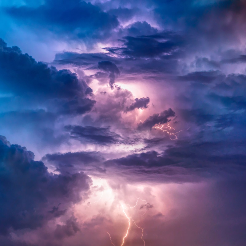 Obrázek epizody Summer Thunderstorm | Rain, Thunder & Cricket Sounds for Sleep