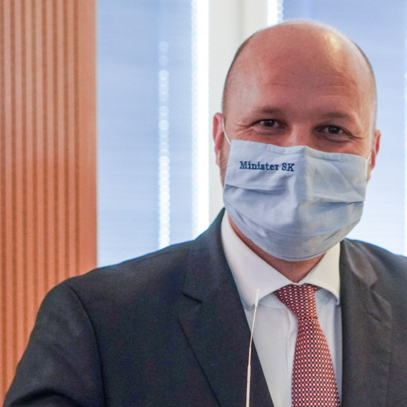 Obrázek epizody Jaroslav Naď - Odberové miesta plošného testovania Slovenska budú maximálne bezpečné