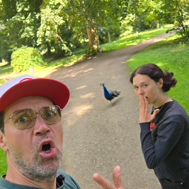 Obrázek epizody #17 Češi, netlačte se, je vás asi 600 a dejte si páva!