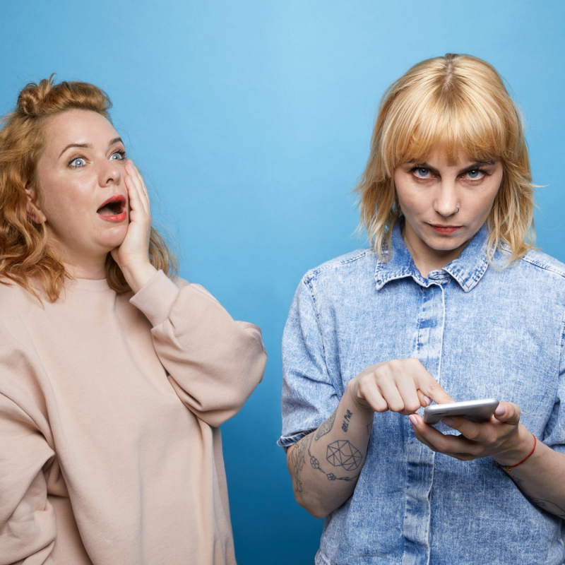 Obrázek epizody Rapper má na čele růžový diamant a seniorka uvízla v blátě. To jsou top zprávy minulého týdne