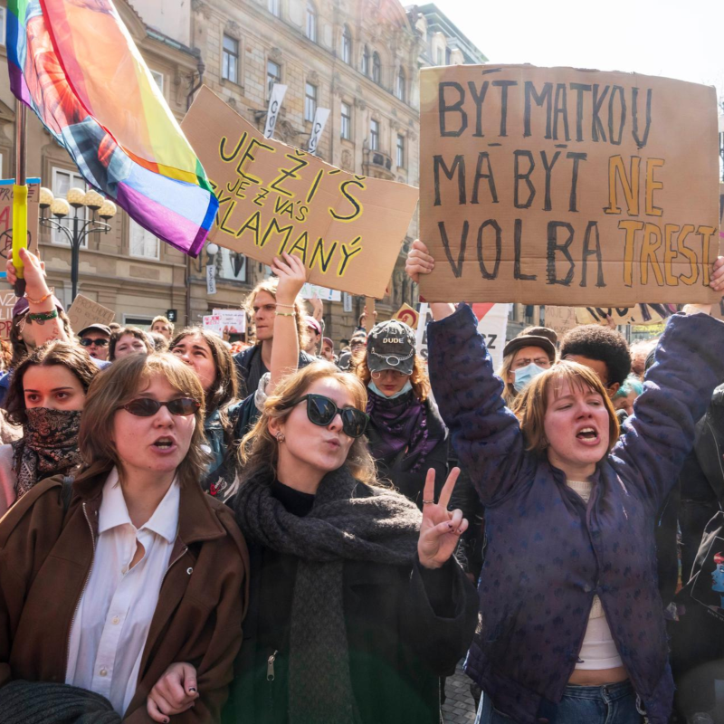 Obrázek epizody Zašel feminismus příliš daleko? Strašení extremismem skrývá obavy i nepochopení
