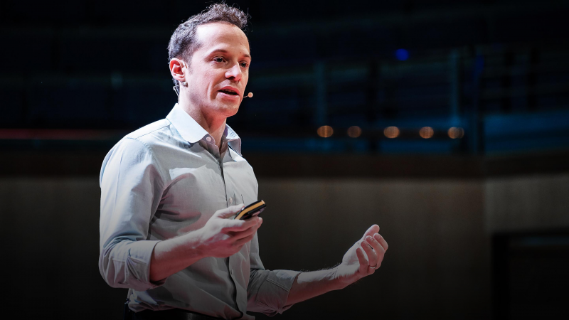 Obrázek epizody Why specializing early doesn't always mean career success | David Epstein