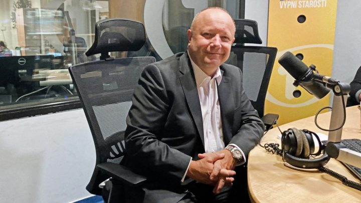 Obrázek epizody Petr Fousek: Záběry z Budějovic byly hrůzostrašné. Disciplinární komise se tím zabývá!