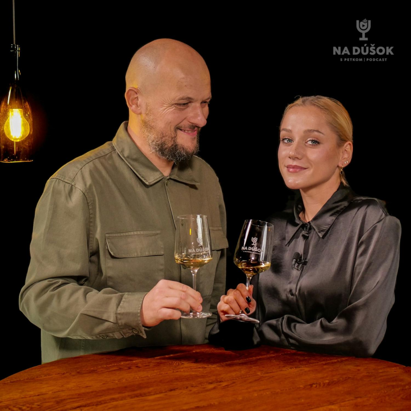 Obrázek epizody 16 - Emma Drobná: Radšej by som vypila víno s hadím jedom, ako zjedla pavúka