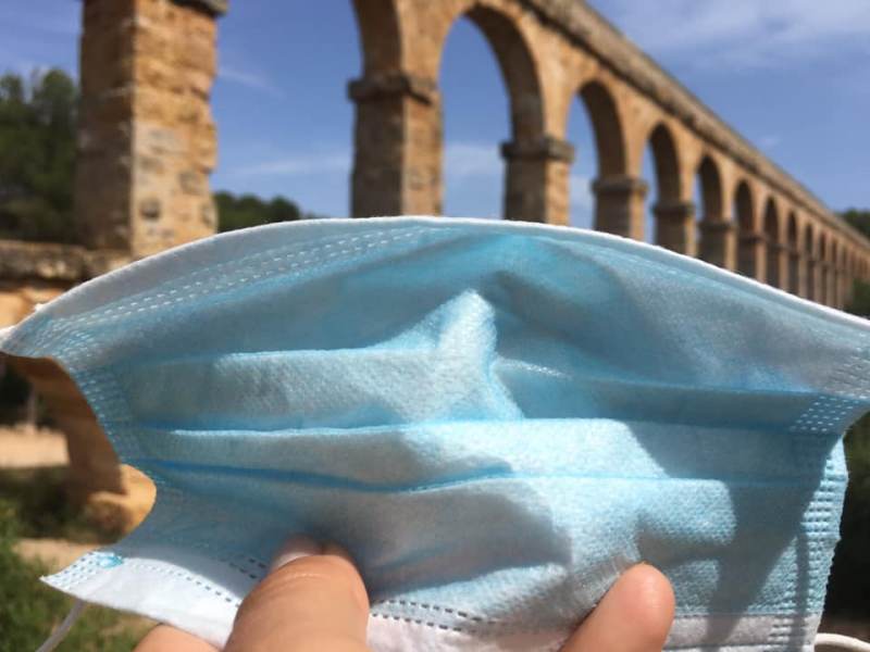 Obrázek epizody Španělsko se s druhou koronavirovou vlnou vyrovnává daleko lépe. Obchody jsou otevřené od pondělí do pátku a omezeně jsou otevřeny i restaurace a bary, říká pro Rádio Z Silvie Suchomelová