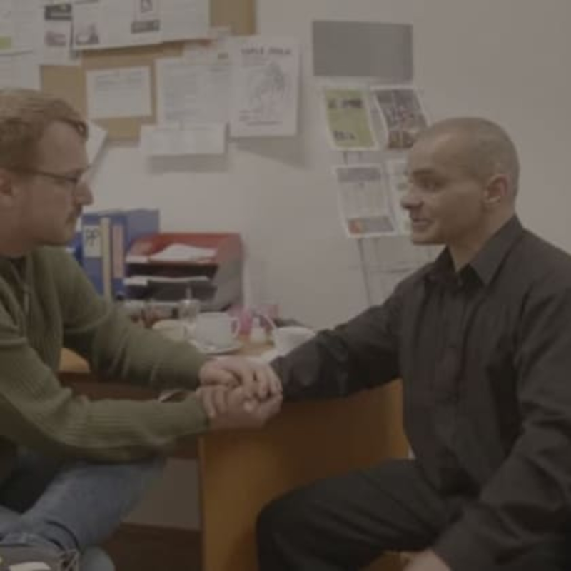 Obrázek epizody MILIONÁŘ HAUSENBLAS MEZI BEZDOMOVCI