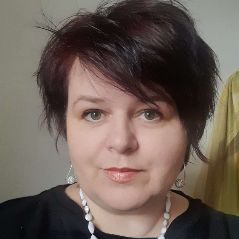 Obrázek epizody Úspěšná jízda na LinkedIn s Helenou Hájkovou