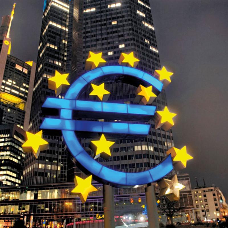 Obrázek epizody Bulharsko vstupuje do eurozóny. Kvůli politické krizi ale zemi čeká neveselý vstup do nového roku