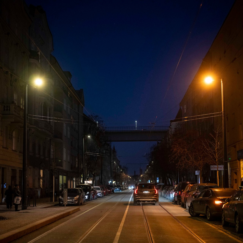 Obrázek epizody Jak se chránit při večerní cestě domů? Buďte děsivější, než úchyl, kterého se bojíte