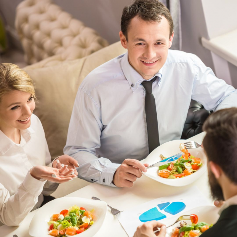 Obrázek epizody Small Talk #128 - Tři pravidla, na která u stolu často zapomínáme