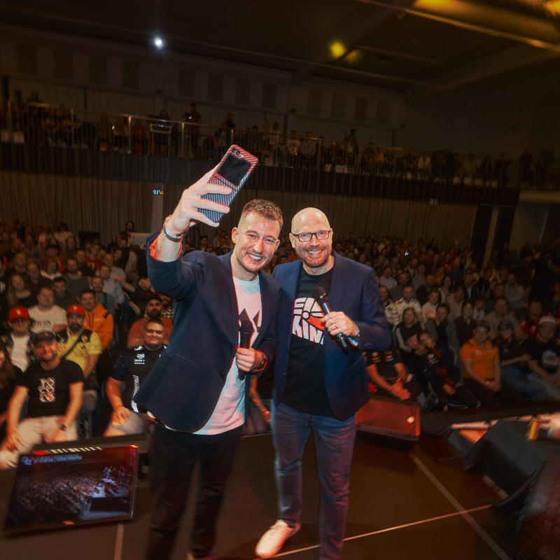 Obrázek epizody Dobehla Verstappena karma? | EisKing DEBRIEFING 20/24