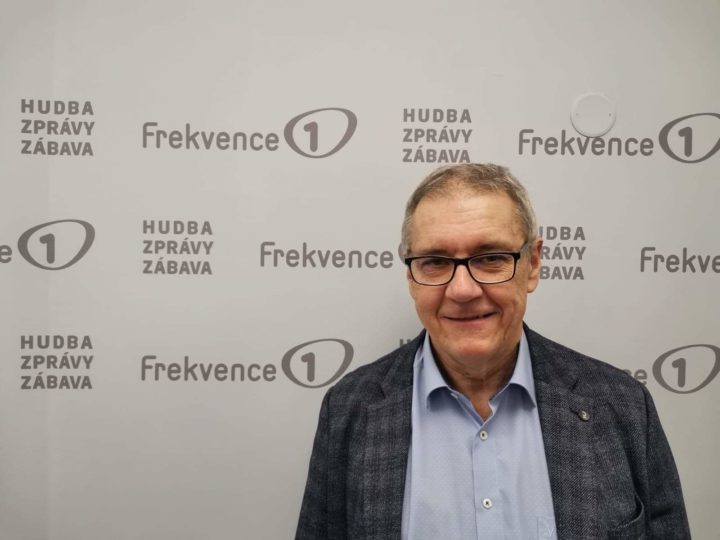 Obrázek epizody Jan Daneš: Ročně onemocní rakovinou prsu přes sedm tisíc žen. Úmrtnost klesá