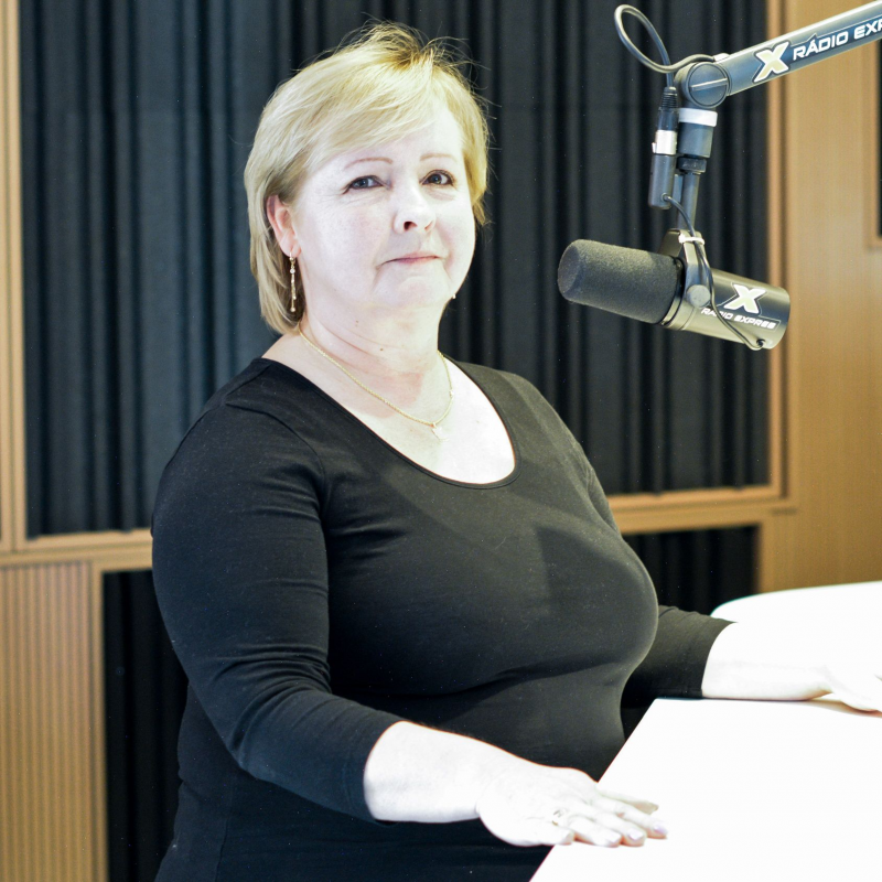 Obrázek epizody Anna Brinkáčová - Kuchárky nemajú šancu zistiť, či dostanú choré mäso z...(Braňo Závodský Naživo)