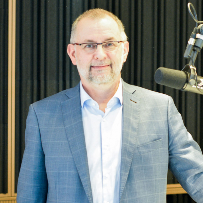 Obrázek epizody Ladislav Miko - Európskej komisii musíme vysvetliť, ako zmeníme prístup k... (Braňo Závodský Naživo)