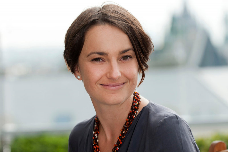 Obrázek epizody Ředitelka MenART Dana Syrová: Umění nás v životě významně posouvá