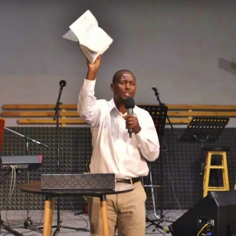 Obrázek epizody Povstaň, Boží dítě, Richard Sempa