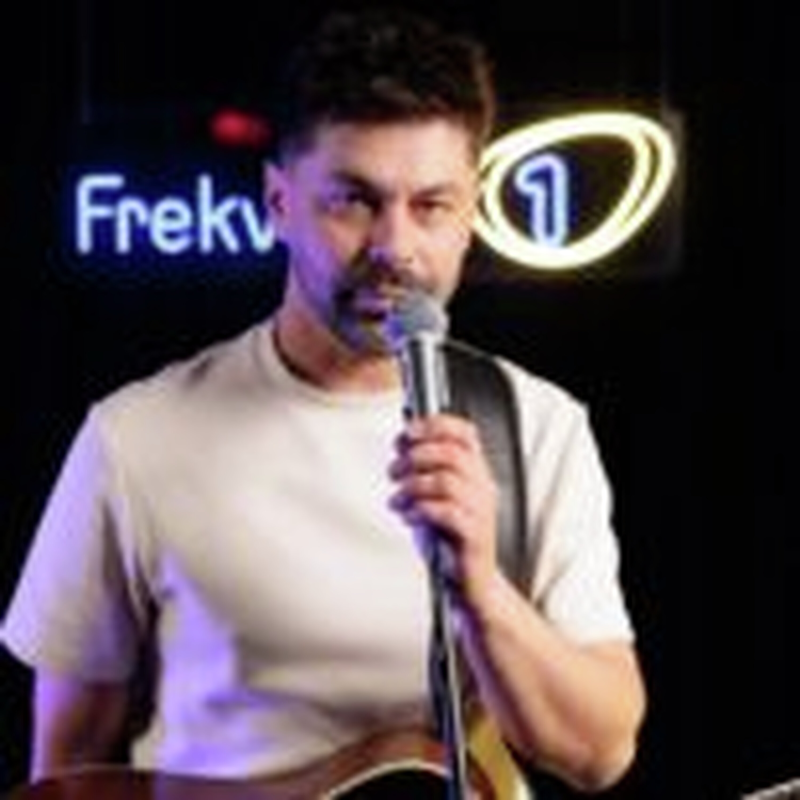Obrázek epizody Adam Ďurica: Přehodnotil jsem hodně věcí a vím, kdo jsou moji nejbližší. Právě o tom je nové album