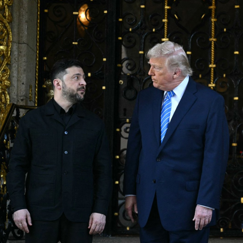 Obrázek epizody Trump a Zelenskyj mluví o báječném a skvělém jednání. K žádnému posunu přitom nedošlo