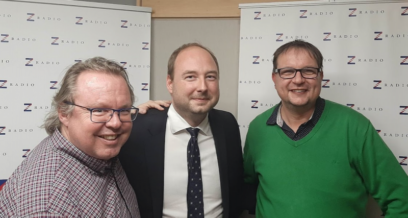 Obrázek epizody Mé první setkání s Alžbětou II. bylo na recepci pro diplomatický sbor, říká Jan Brunner