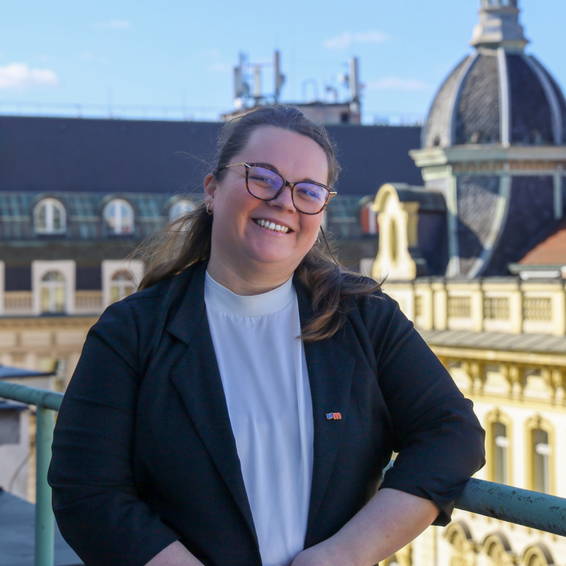 Obrázek epizody Vendula Nováčková: Jsme jako Nokia, propojujeme lidi. Vnímám, že regiony usilují o větší hlas v EU