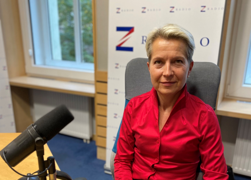 Obrázek epizody Češi chodí málo na preventivní prohlídky zraku. Čas je přitom klíčový, upozorňuje oční lékařka Jana Mikšovská