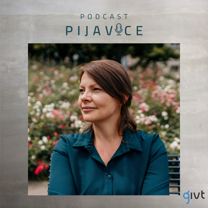 Obrázek epizody #25 Pojem „uprchlík“ je dnes spíše než fakty konstruován sociálními sítěmi. Andrea Krchová a Pomáhej Ukrajině