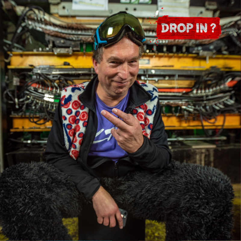 Obrázek epizody DROP IN ? - Lukáš Schroder "Zákazníky máme po celém světě, supportovali jsme třeba Indyho a Wiche!"