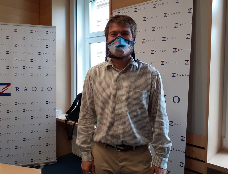 Obrázek epizody Ředitel Czechtourism Jan Herget pro Rádio Z: Ta nejvíce postižená místa jdou s cenami dolů. Průměrná cena za prázdninový pokoj v Praze je nižší o pětinu.