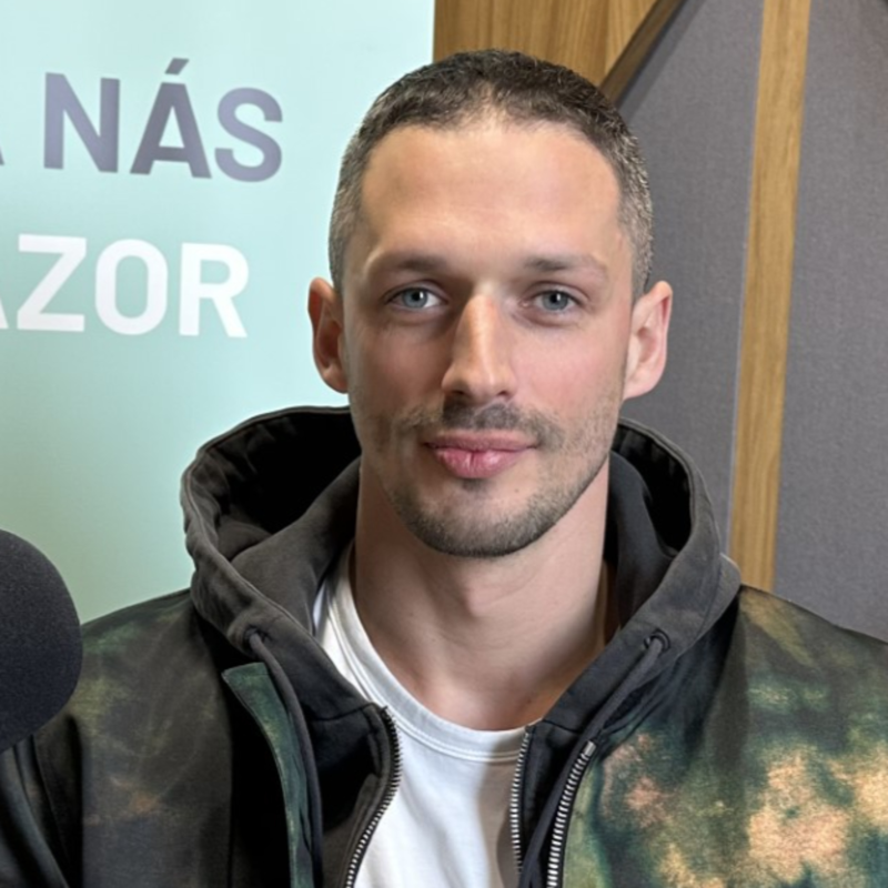 Obrázek epizody Designový umělec Novák: I prasklý kus skla má svůj příběh