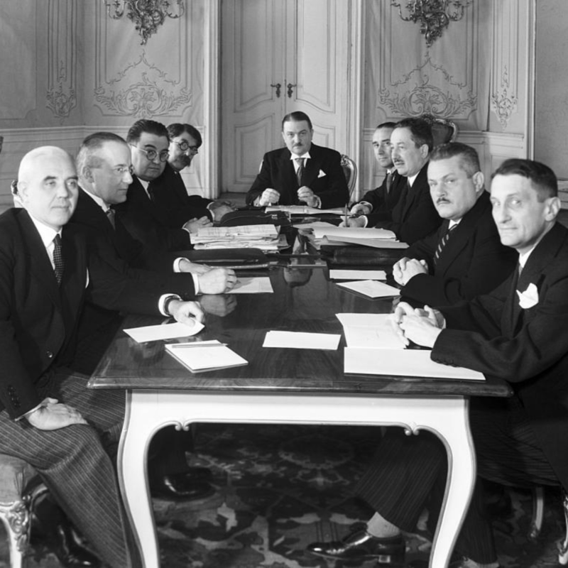 Obrázek epizody Vláda kolaborantů?