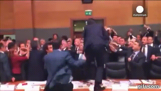 Obrázek epizody Epizoda 4: Zastupitel není na pytel