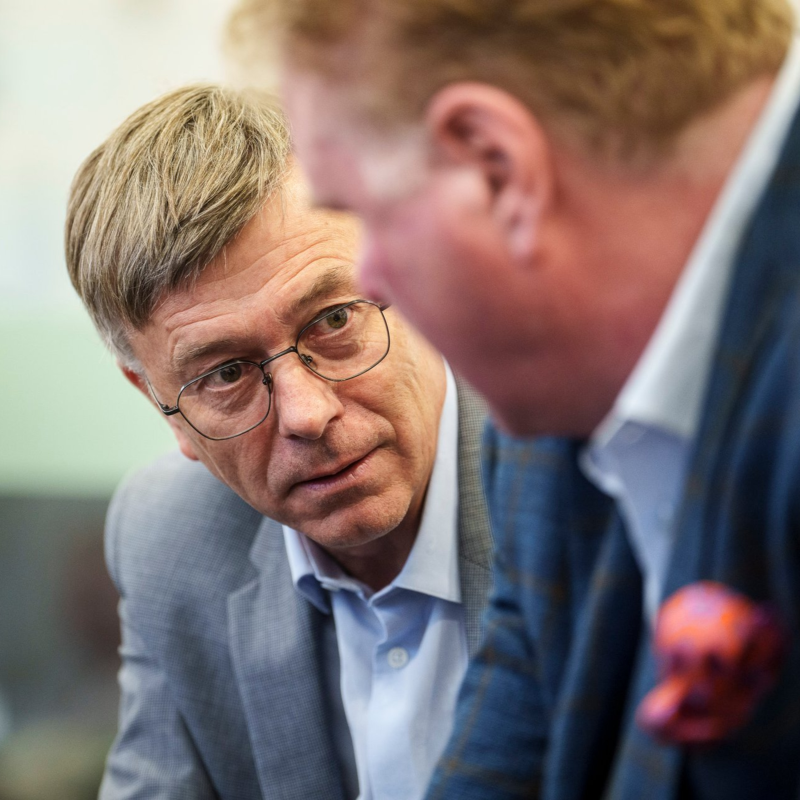 Obrázek epizody Matochova část Rady ČT chtěla slabého generálního ředitele. Může ho najít v Chudárkovi?